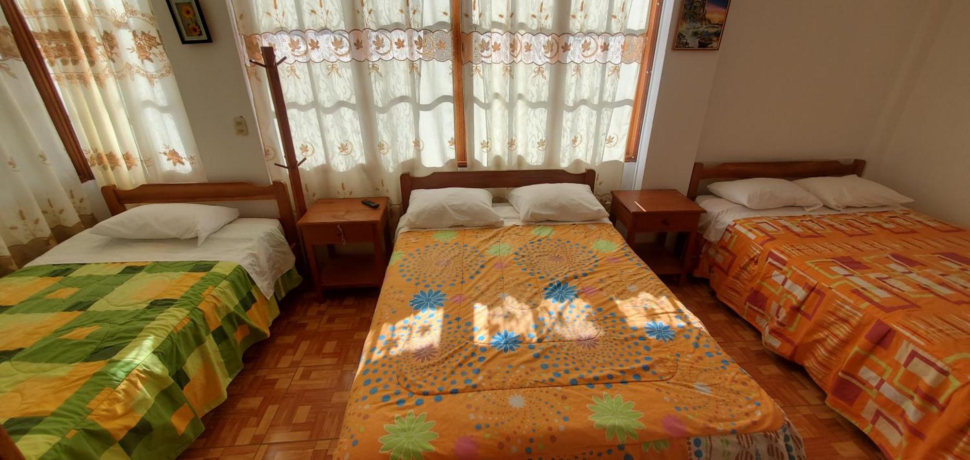 Hospedaje Olguita Oxapampa Buitenkant foto