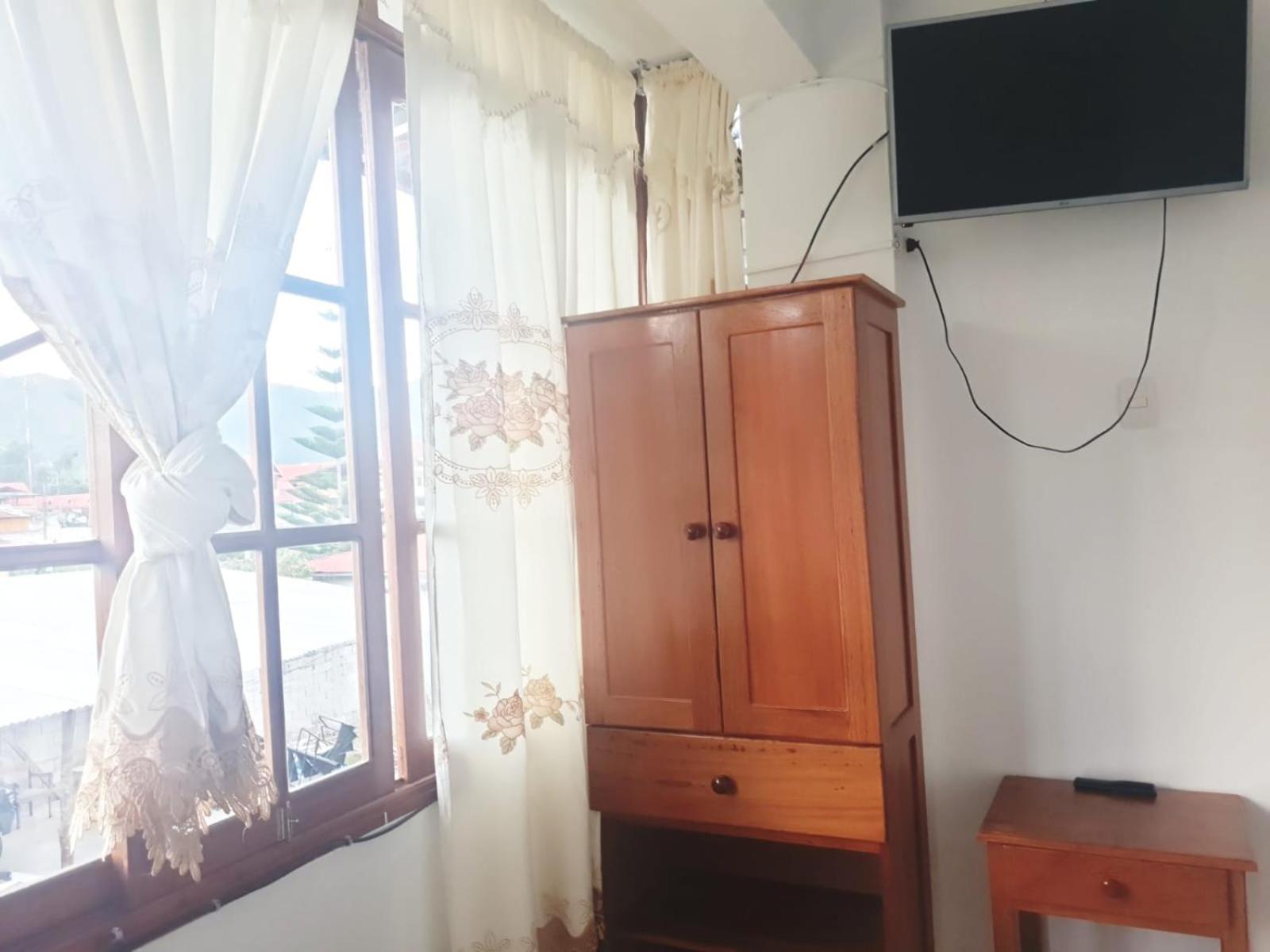 Hospedaje Olguita Oxapampa Buitenkant foto